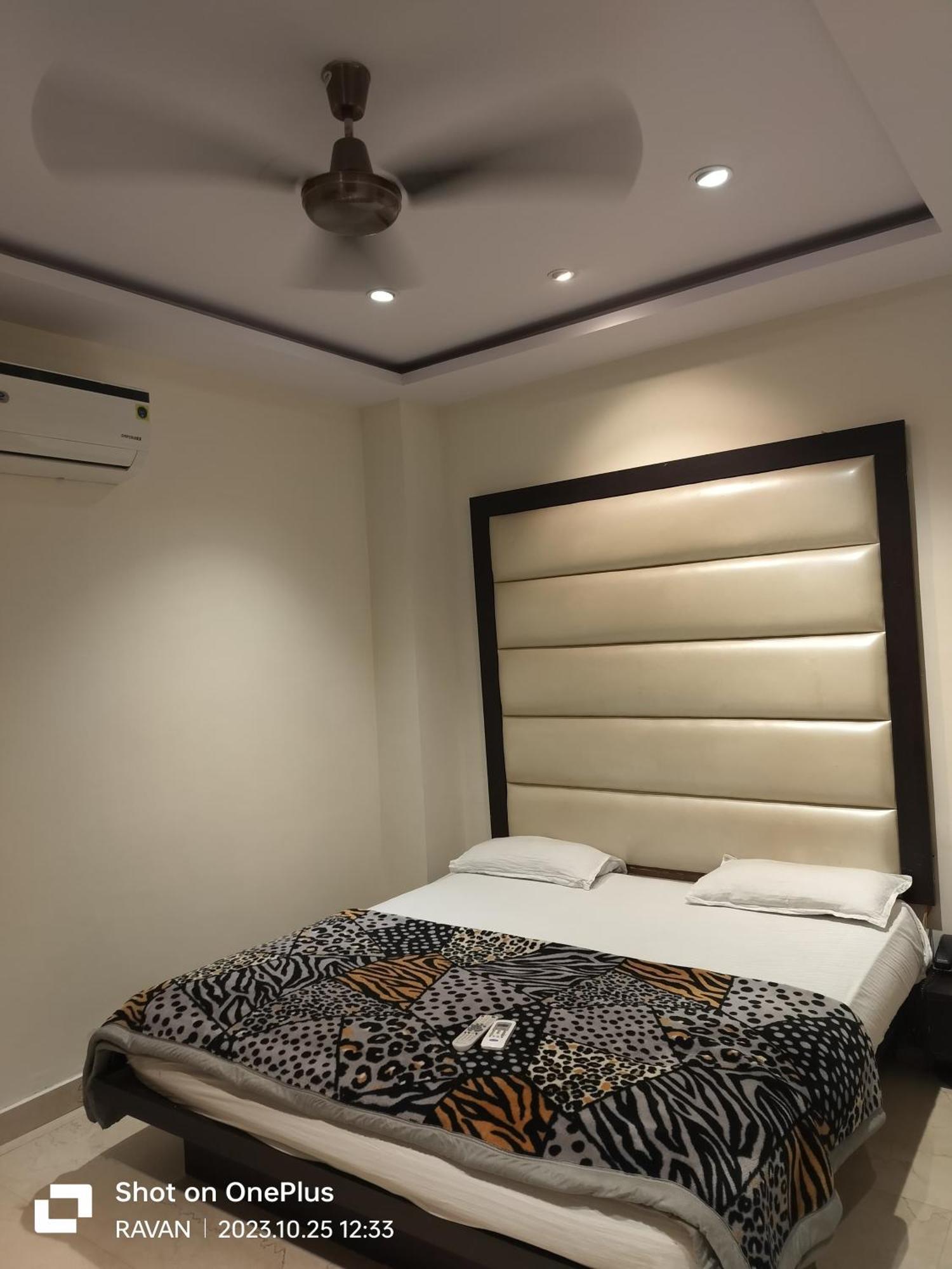 Hotel Star Inn Ganganagar Exterior photo