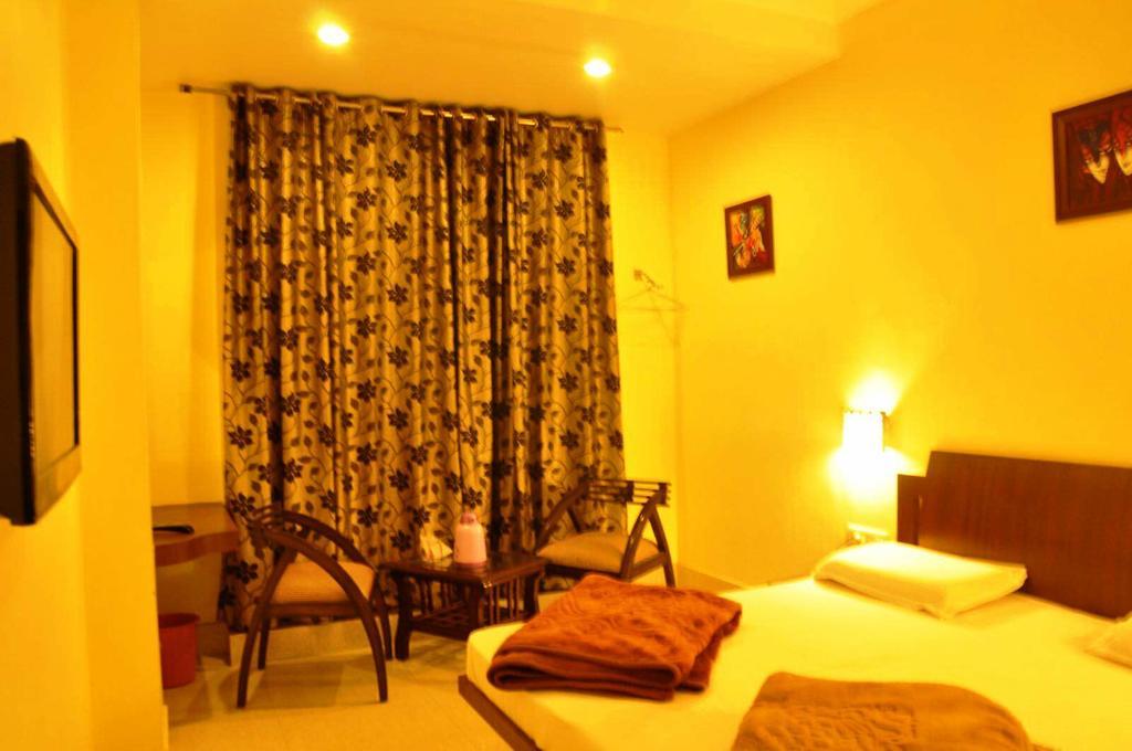 Hotel Star Inn Ganganagar Exterior photo