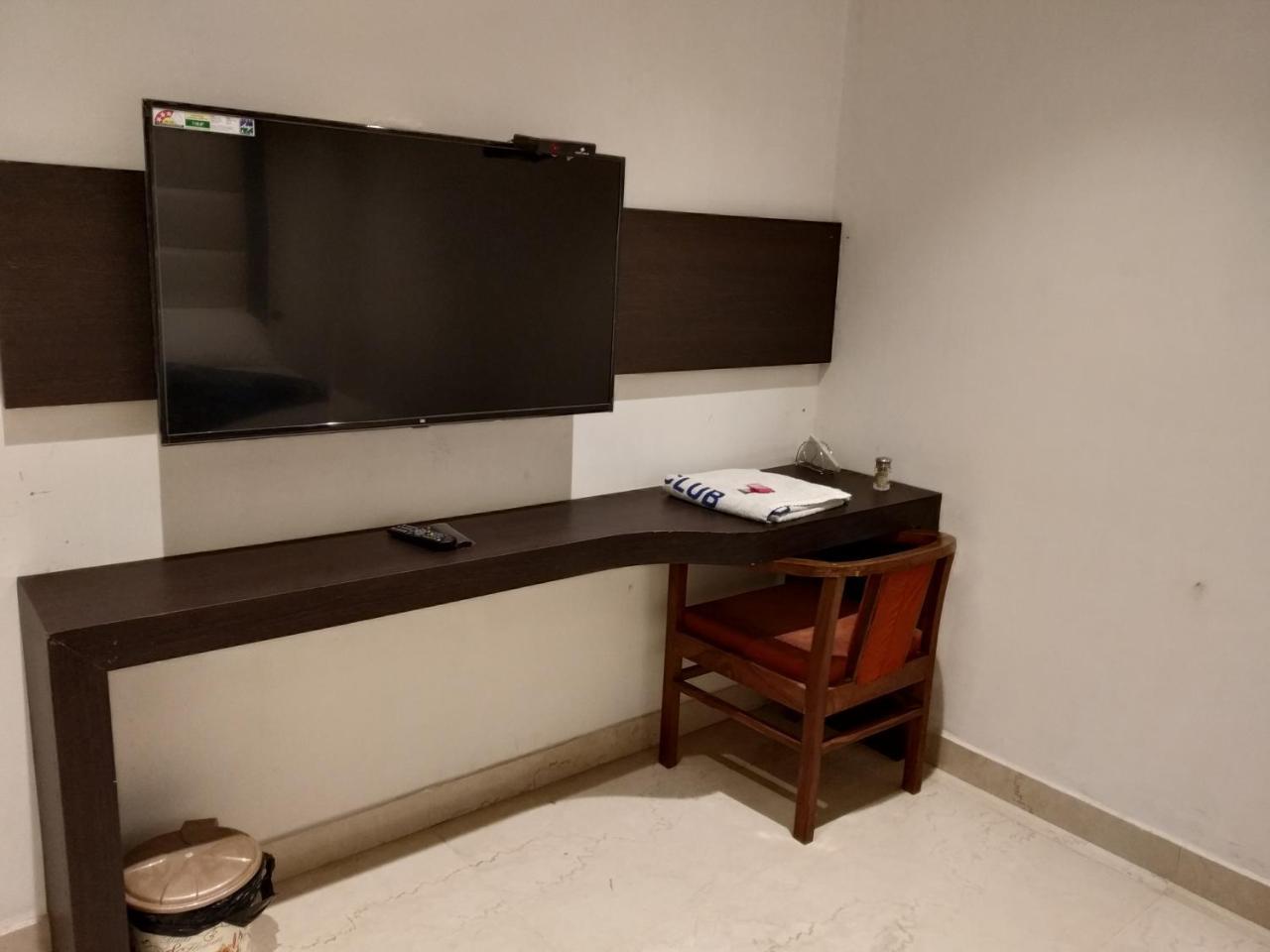 Hotel Star Inn Ganganagar Exterior photo