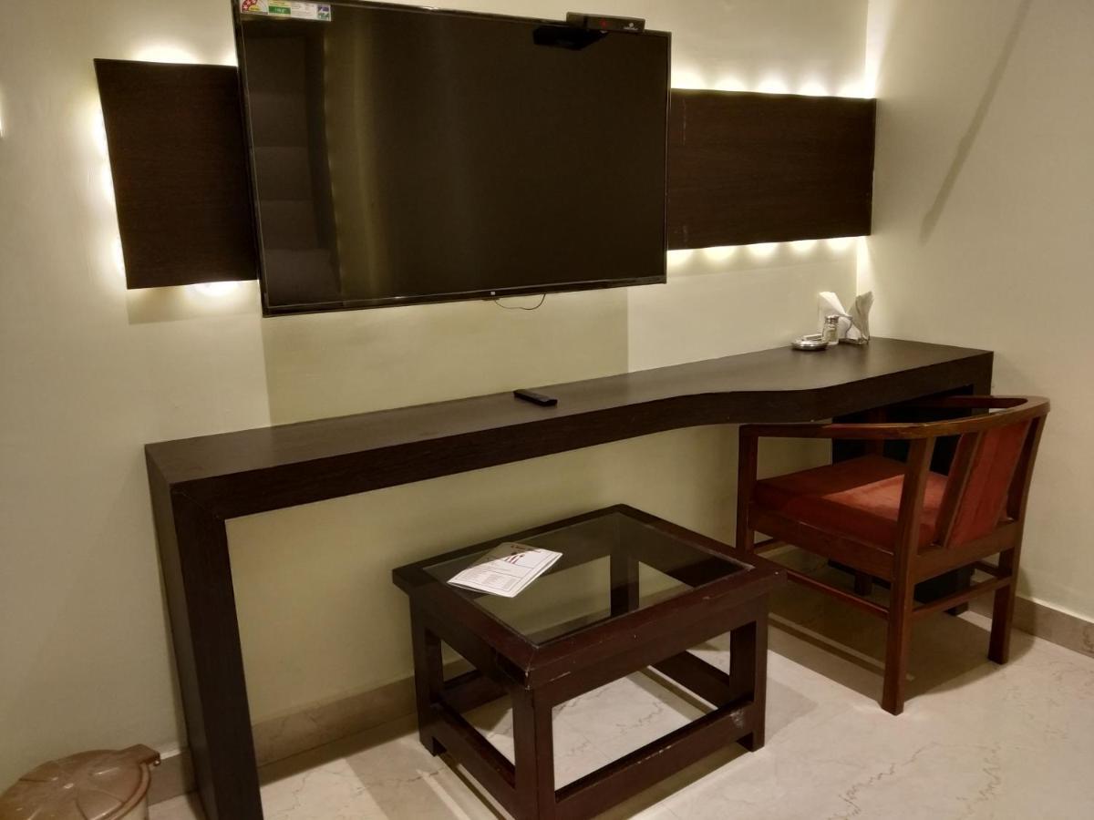 Hotel Star Inn Ganganagar Exterior photo